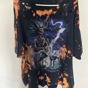 Distressed Skeleton Graphic Bleach Tie-Dye T-Shirt